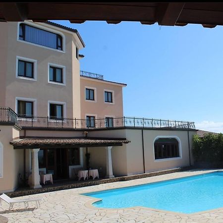 Hotel Le Tre Rose à Bono  Extérieur photo