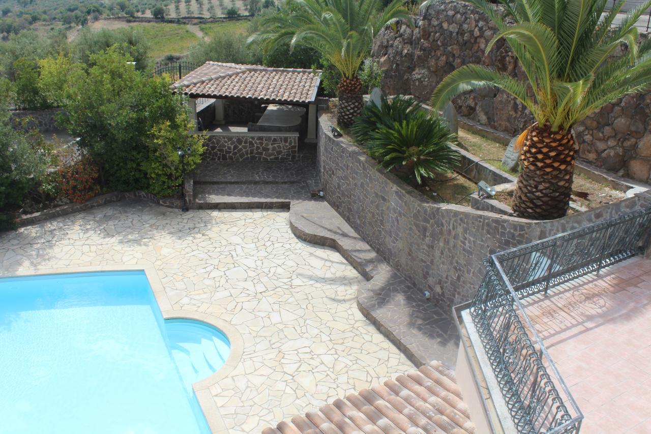 Hotel Le Tre Rose à Bono  Extérieur photo